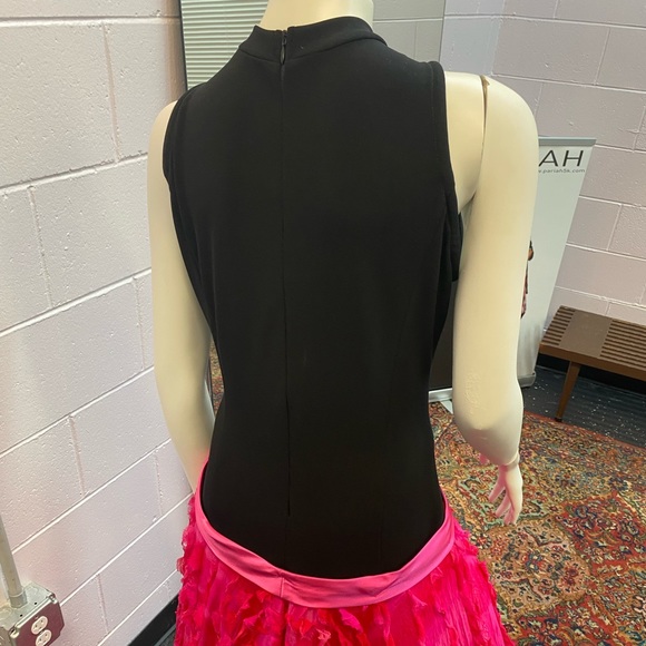 Gala gown - Picture 3 of 6